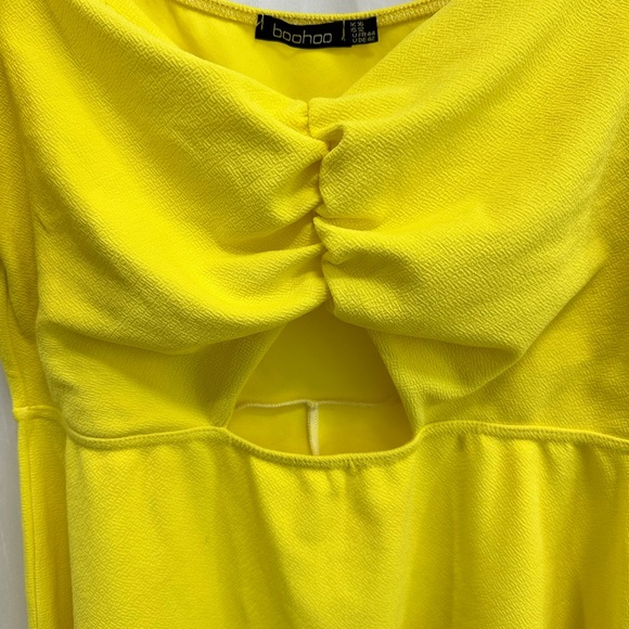Boohoo Yellow summer dress size 12 - Picture 3 of 3